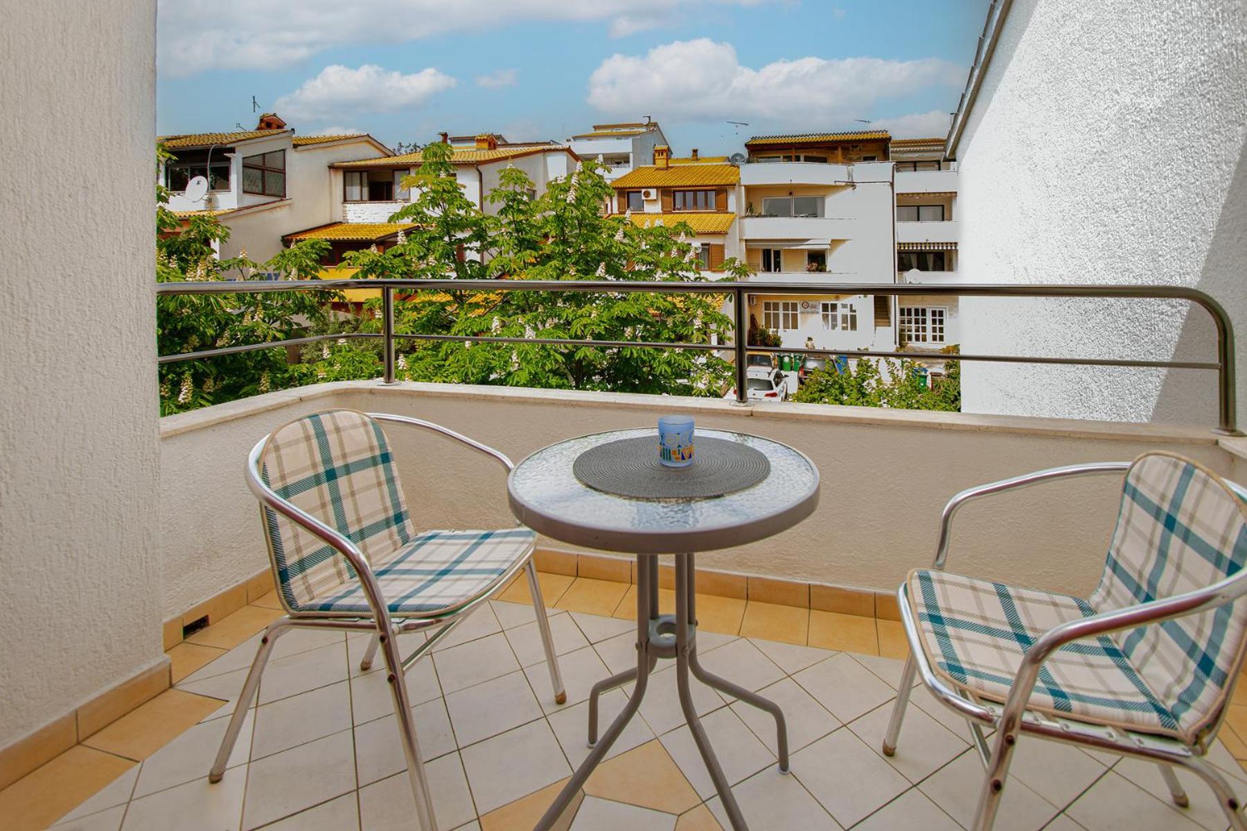 Apartment Iva Pula Exterior photo